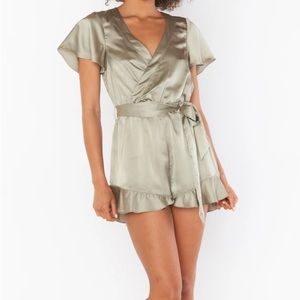 Show Me Your MuMu say I do romper moss green nwt medium
